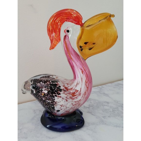 Italian Murano Style Blown Glass Pelican Paperweight With Fish In Bill - Picture 2 of 7